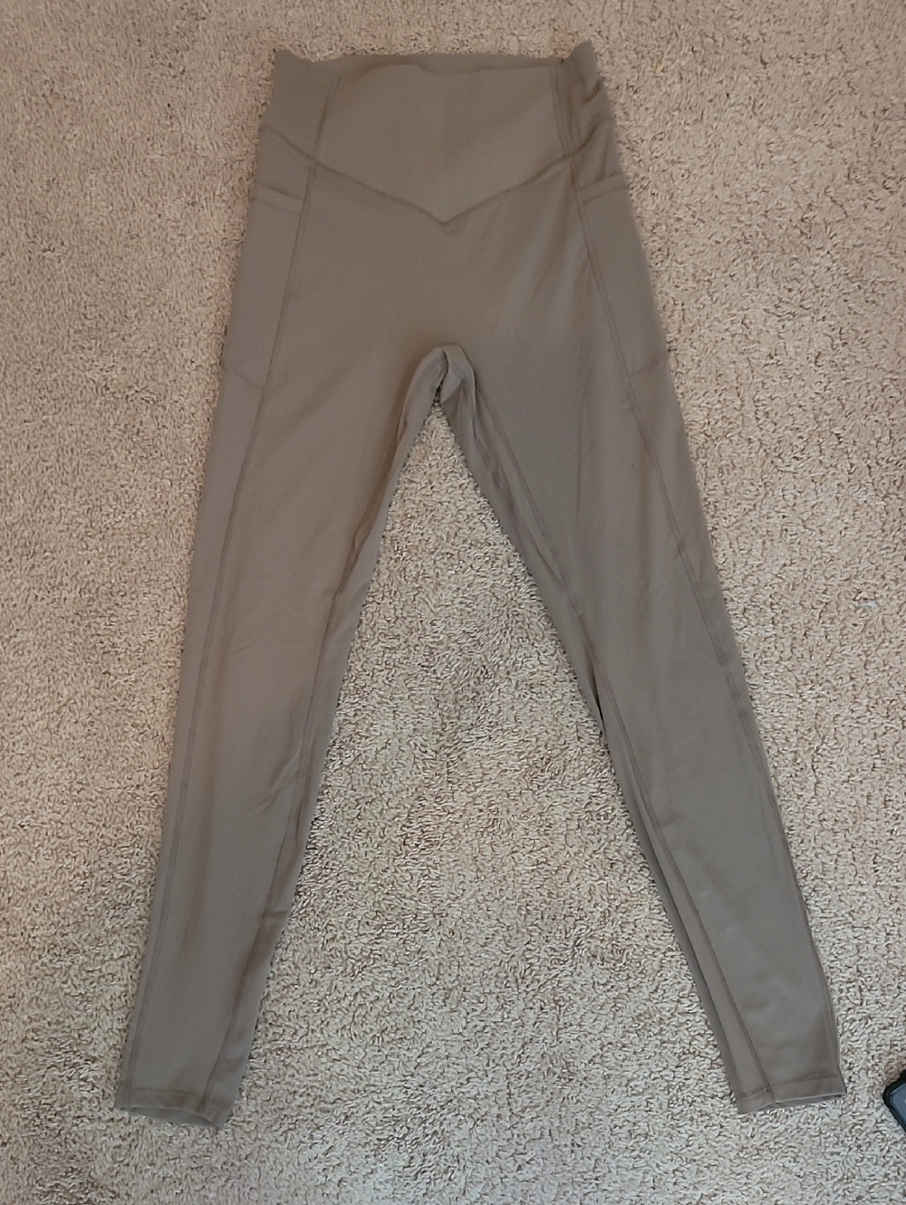 Halara UltraSculpt™ High-Rise Tummy Control Pocket Shaping Leggings In Taupe